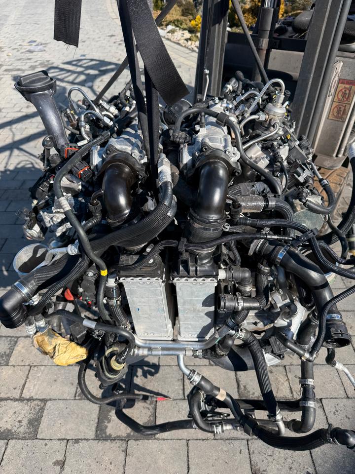 MOTOR ALFA ROMEO STELVIO 2.9T 510PS BJ2022 5TKM KOMPLETT