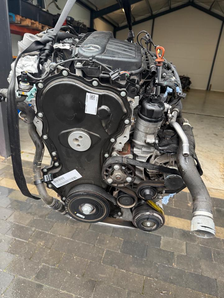 WIE NEU - MOTOR MERCEDES W205 C180 R9MA500 R9M500 626951 KOMPLETT – Bild 5