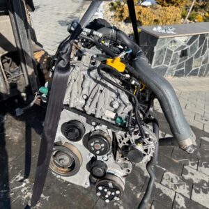 MOTOR RENAULT DACIA 1.2 TCE H5F 400 408 412 410 BJ2017 KOMPLETT