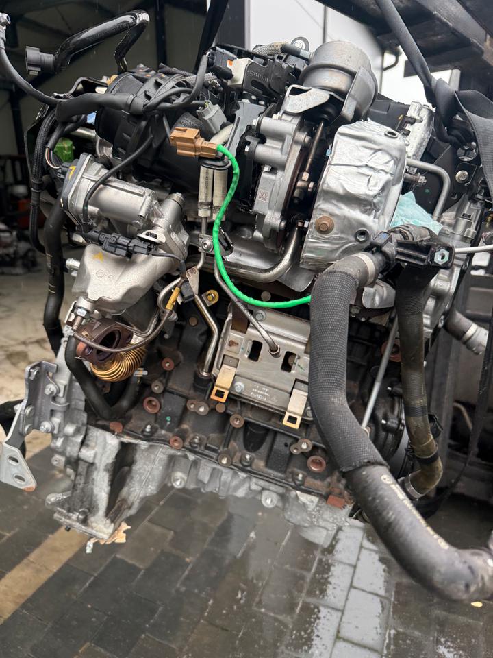 WIE NEU - MOTOR MERCEDES W205 C180 R9MA500 R9M500 626951 KOMPLETT – Bild 2