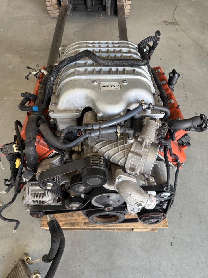 MOTOR JEEP GRAND CHEROKEE 6.2 HEMI TRACKHAWK 712PS KOMPLETT