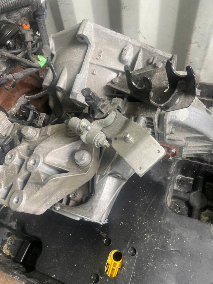 Schaltgetriebe PEUGEOT BOXER JUMPER 2.2 HDI EU6 20GP23 15TKM