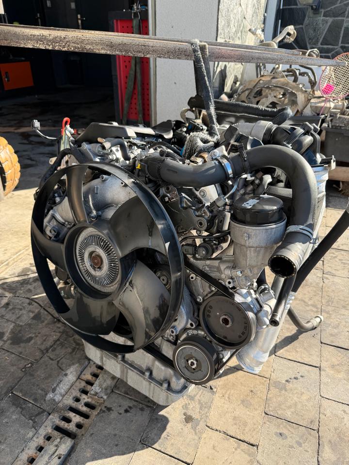 MOTOR MERCEDES SPRINTER 3.0 CDI 642896 190PS KOMPLETT