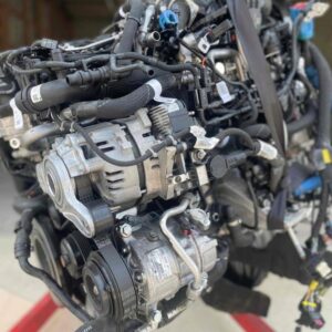 MOTOR LAND ROVER RANGE ROVER 3.0D DT306 BJ2024 KOMPLETT