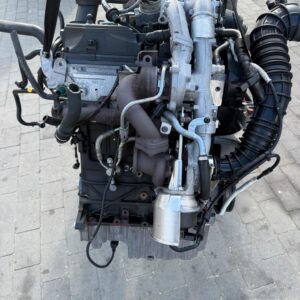MOTOR VW T5 2.0 BITDI CFC CFCA 180PS BJ2016 KOMPLETT