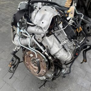 MOTOR NISSAN NAVARA INFINITI 3.0D V9X 241PS BJ2015 KOMPLETT