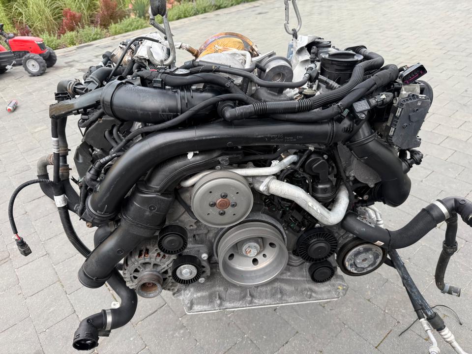 MOTOR AUDI S4 S5 A6 SQ5 3.0 TFSI CWG CWGB CWGD 354PS KOMPLETT