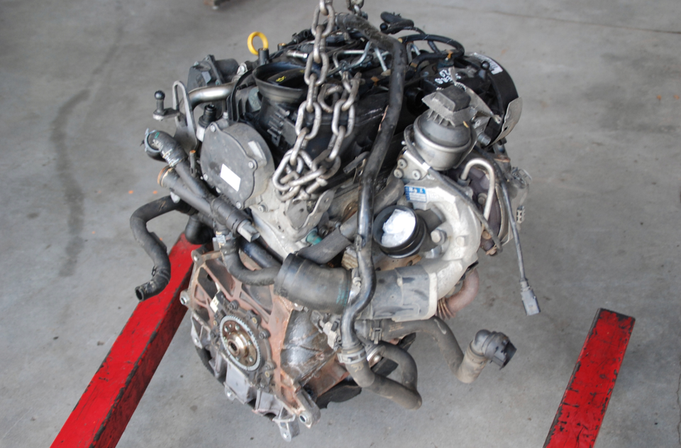 MOTOR VW PASSAT GOLF SHARAN TIGIAN 2.0 TDI CFF CFFB CFFC 140PS – Bild 2